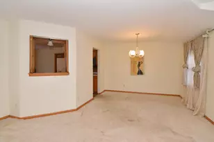 1108 W Zedler Ln, Mequon, WI 53092 - Photo 9