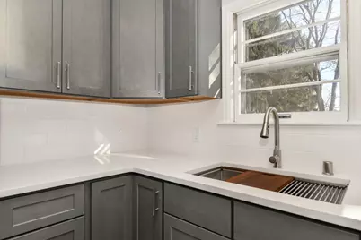 137 S Green Bay Rd, Racine, WI 53406 - Photo 13