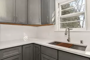 137 S Green Bay Rd, Racine, WI 53406 - Photo 13