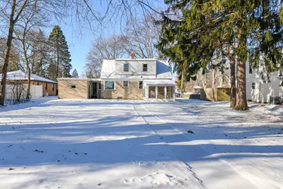 137 S Green Bay Rd, Racine, WI 53406 - Photo 37