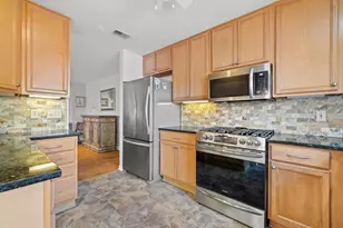 433 55th St, Kenosha, WI 53140 - Photo 9