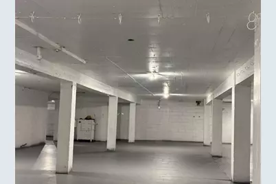 3320 W Vliet St, Milwaukee, WI 53208 - Photo 9