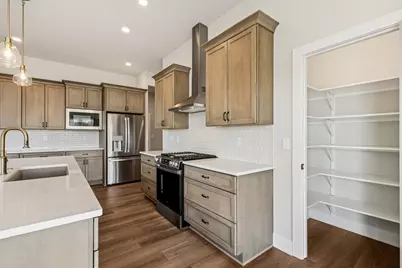 754  Brockway Dr #Lt25, Mukwonago, WI 53149 - Photo 7