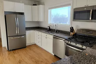 122 W Maple St, Milwaukee, WI 53204 - Photo 15