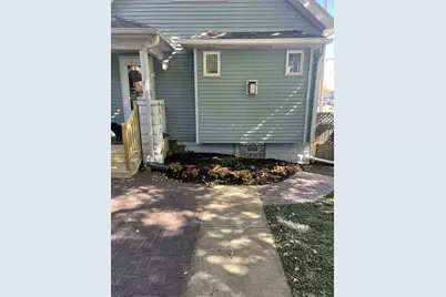 122 W Maple St, Milwaukee, WI 53204 - Photo 57