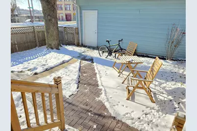 122 W Maple St, Milwaukee, WI 53204 - Photo 39