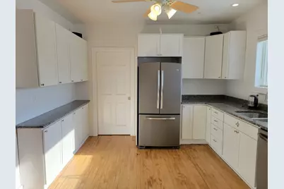 122 W Maple St, Milwaukee, WI 53204 - Photo 17