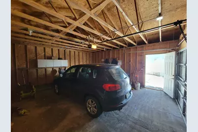 122 W Maple St, Milwaukee, WI 53204 - Photo 43