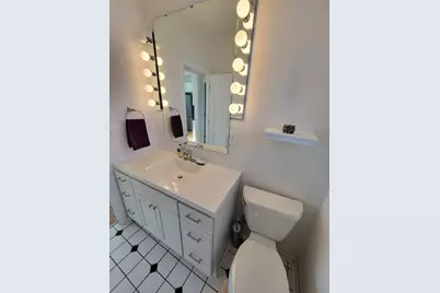 122 W Maple St, Milwaukee, WI 53204 - Photo 25