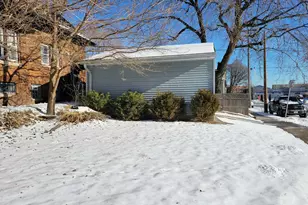 122 W Maple St, Milwaukee, WI 53204 - Photo 45