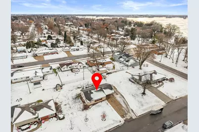 817  Scott St, Beaver Dam, WI 53916 - Photo 21