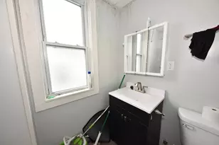 1624 W Washington St, Milwaukee, WI 53204 - Photo 17