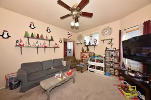 1624 W Washington St, Milwaukee, WI 53204 - Photo 11