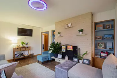 2  Riverdale Cir, Watertown, WI 53094 - Photo 9