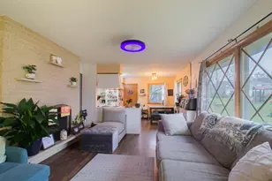 2 Riverdale Cir, Watertown, WI 53094 - Photo 7