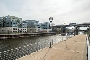 1902 N Commerce St, Milwaukee, WI 53212 - Photo 25