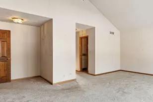 S75W17601 Harbor Circle, Muskego, WI 53150 - Photo 17