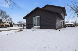 5801 W Allwood Dr, Franklin, WI 53132 - Photo 33