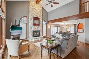 W174N4939 Sheffield Ct, Menomonee Falls, WI 53051 - Photo 3