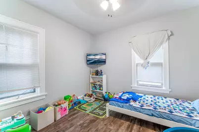 108  Edgewood Ln #108 A, West Bend, WI 53095 - Photo 7