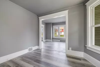 3279 N 21st St #3279B, Milwaukee, WI 53206 - Photo 11