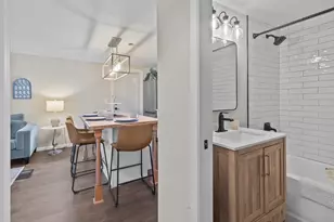 N6583 Daffodil Rd, Sugar Creek, WI 53121 - Photo 7