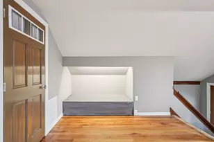 9208 W Swan Cir, Milwaukee, WI 53225 - Photo 17