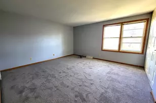 6240 W College Ave, Greendale, WI 53129 - Photo 11