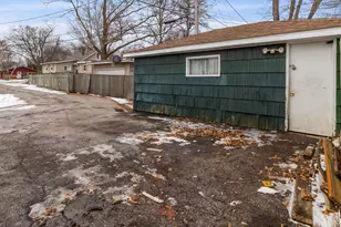 6417 N Green Bay Ave, Glendale, WI 53209 - Photo 25