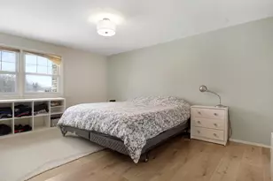 1523 W Liebau Rd, Mequon, WI 53092 - Photo 17