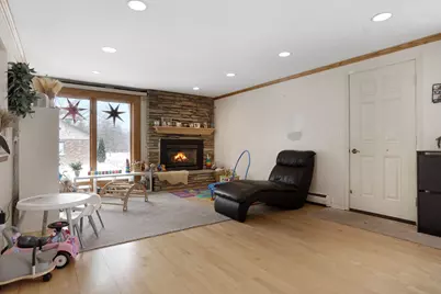 1523 W Liebau Rd, Mequon, WI 53092 - Photo 13