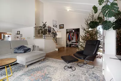 1523 W Liebau Rd, Mequon, WI 53092 - Photo 7