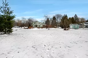 1523 W Liebau Rd, Mequon, WI 53092 - Photo 27