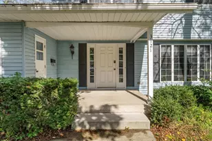 3121 Monroe St, Two Rivers, WI 54241 - Photo 5