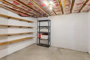 3121 Monroe St, Two Rivers, WI 54241 - Photo 35