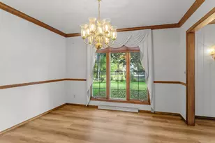 3121 Monroe St, Two Rivers, WI 54241 - Photo 15