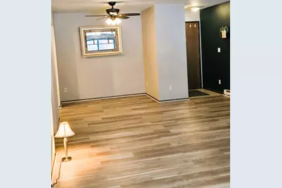 12000 W Bluemound Rd #111, Wauwatosa, WI 53226 - Photo 11