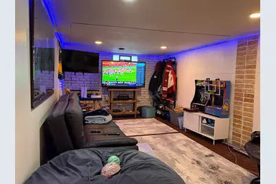 3657 S 81st St, Milwaukee, WI 53220 - Photo 13