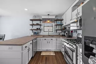 242 Cotton Grass Ln, Walworth, WI 53184 - Photo 9