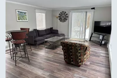 N64W21021  Mill Rd, Menomonee Falls, WI 53051 - Photo 11