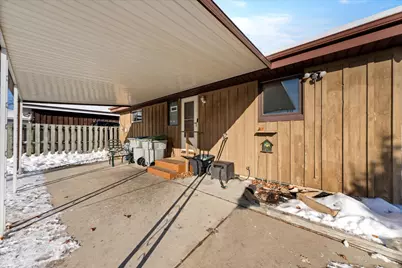 1521 W Holmes Ave, Milwaukee, WI 53221 - Photo 29