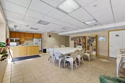 201  Oconomowoc Pkwy, Oconomowoc, WI 53066 - Photo 37