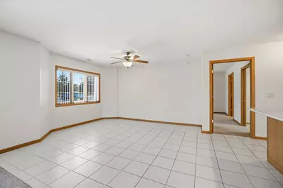 201  Oconomowoc Pkwy, Oconomowoc, WI 53066 - Photo 9