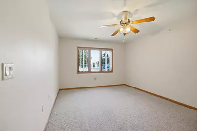 201  Oconomowoc Pkwy, Oconomowoc, WI 53066 - Photo 19