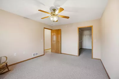 201  Oconomowoc Pkwy, Oconomowoc, WI 53066 - Photo 29