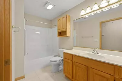 201  Oconomowoc Pkwy, Oconomowoc, WI 53066 - Photo 35