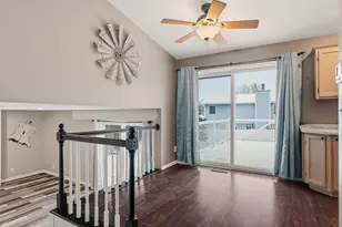 1978 Sandalwood Dr, Onalaska, WI 54650 - Photo 7