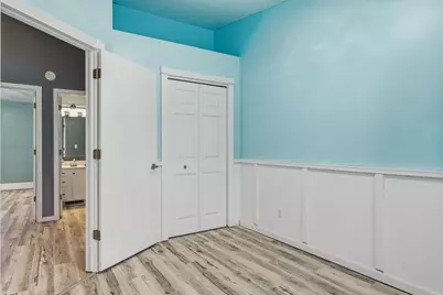 1978  Sandalwood Dr, Onalaska, WI 54650 - Photo 17