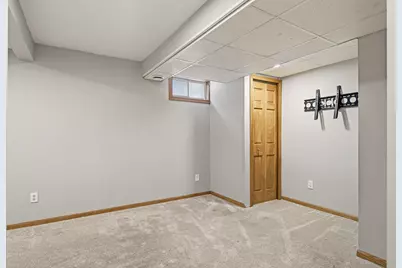 1978  Sandalwood Dr, Onalaska, WI 54650 - Photo 23