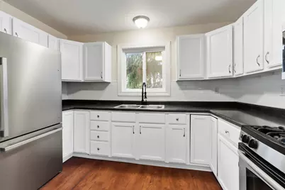 W6011  Mariner Hills Trl, La Grange, WI 53121 - Photo 7